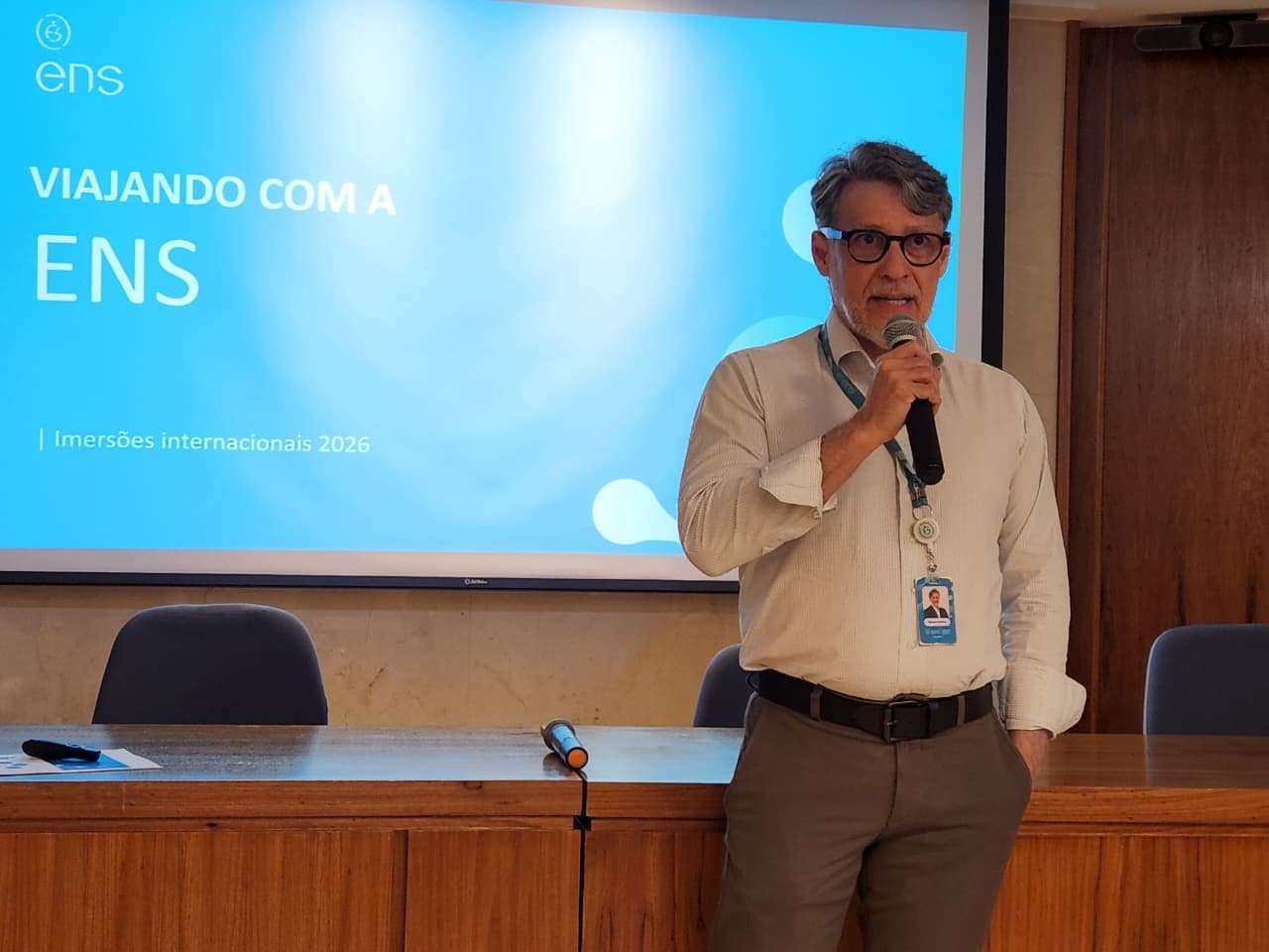 ENS apresenta programas de imersão internacionais