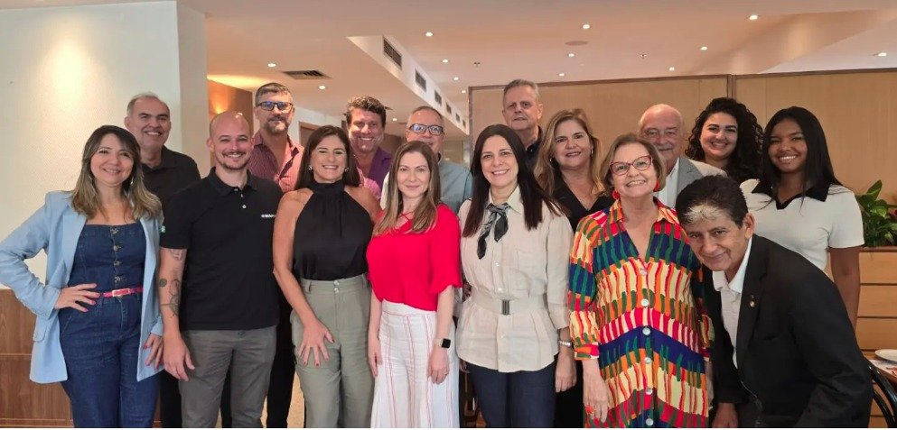 CVG-RJ promove confraternização em clima alegre e de união