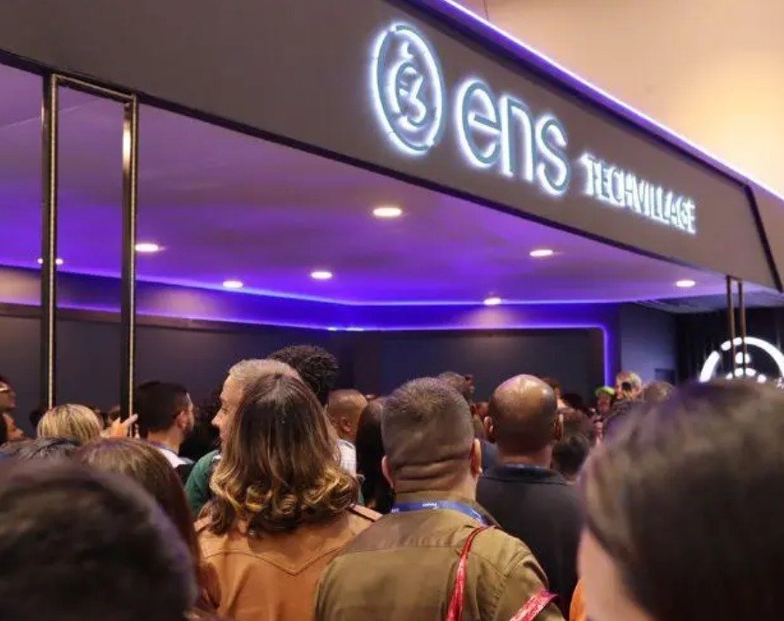 Tech Village da ENS leva inovação e inteligência ao 6º ConsegNNE