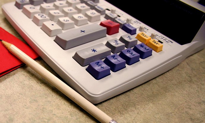 Pequena empresa deve optar até setembro entre Simples e novo regime