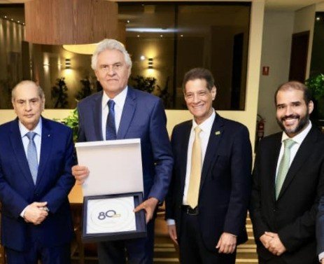 Presidentes da Fenacor e da ENS participam de reunião na CNC