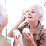 Aumenta o número de brasileiras idosas que vivem sozinhas
