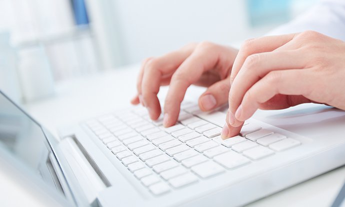 Plataforma digital emite seguro garantia para leiloeiros