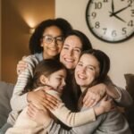 Por que as mulheres estão tão exaustas? O trabalho de cuidado e a carga mental